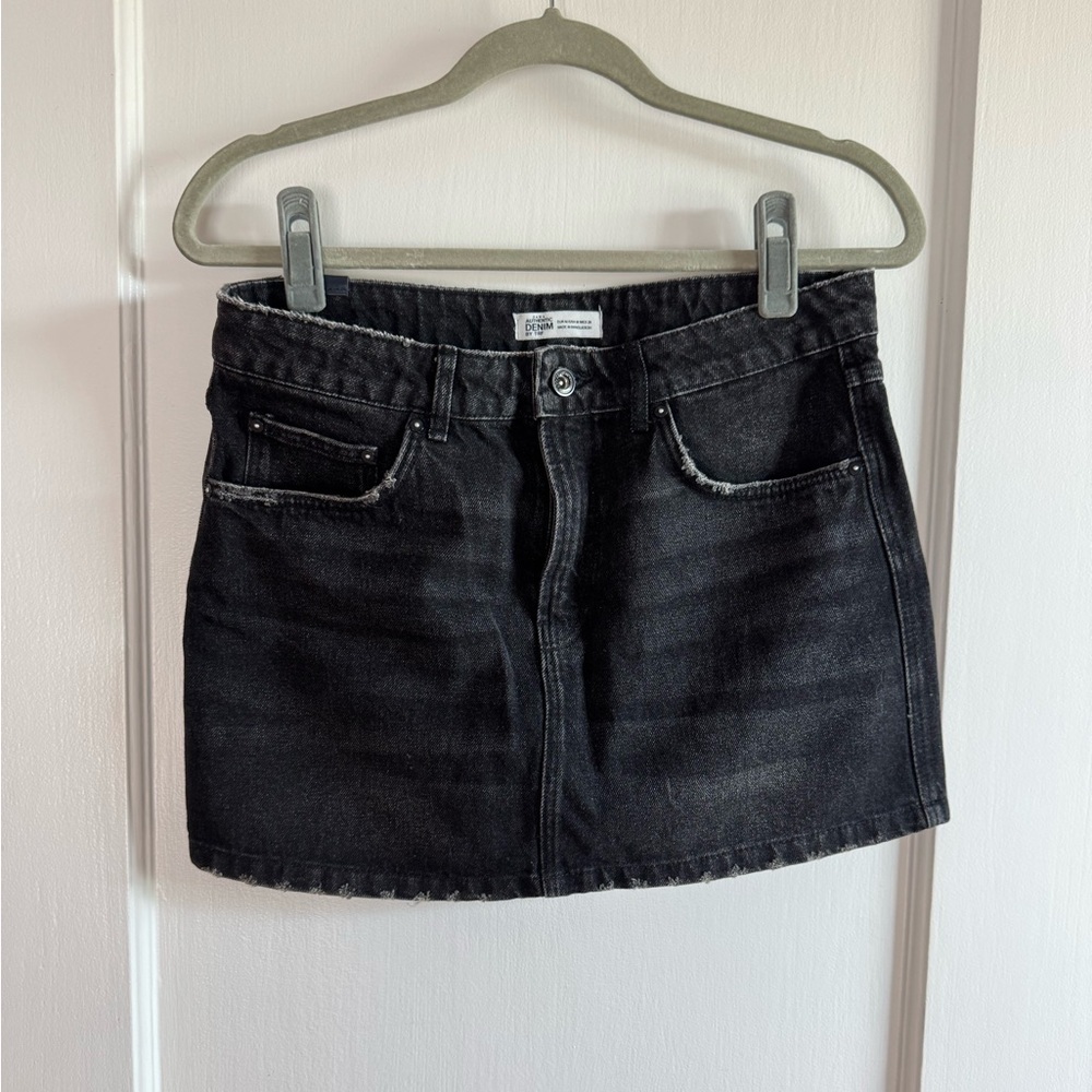 Zara TRF Black denim mini skirt